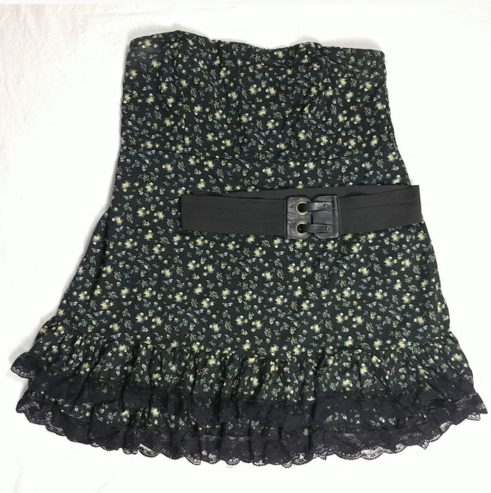 Torrid Strapless Floral